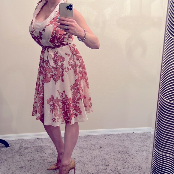 Beautiful flowy summer floral dress size 6 - Picture 14 of 14